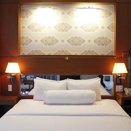 Ngoc Tung Riverside Ho Chi Minh City Exterior photo